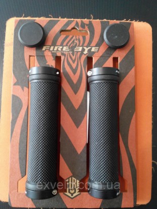 Ручки керма FireEye Goosebumps-R 130 мм з замками чорний